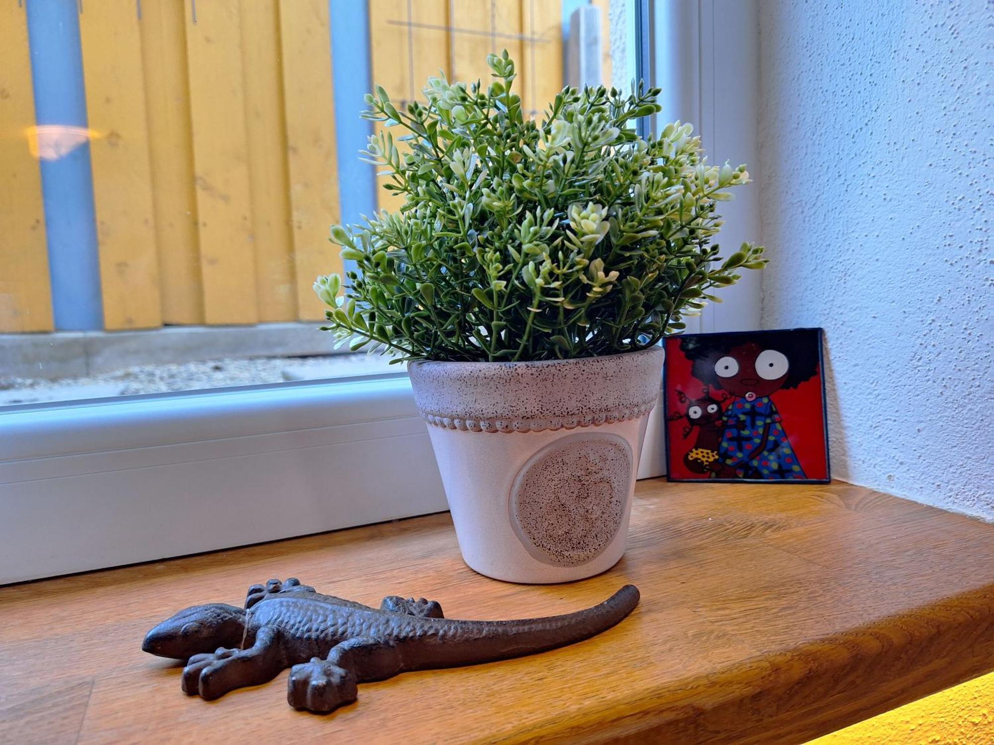 Ideal Fuer Kurze Aufenthalte - Gemuetliches 1-Zimmer-Apartment Adelsdorf 外观 照片