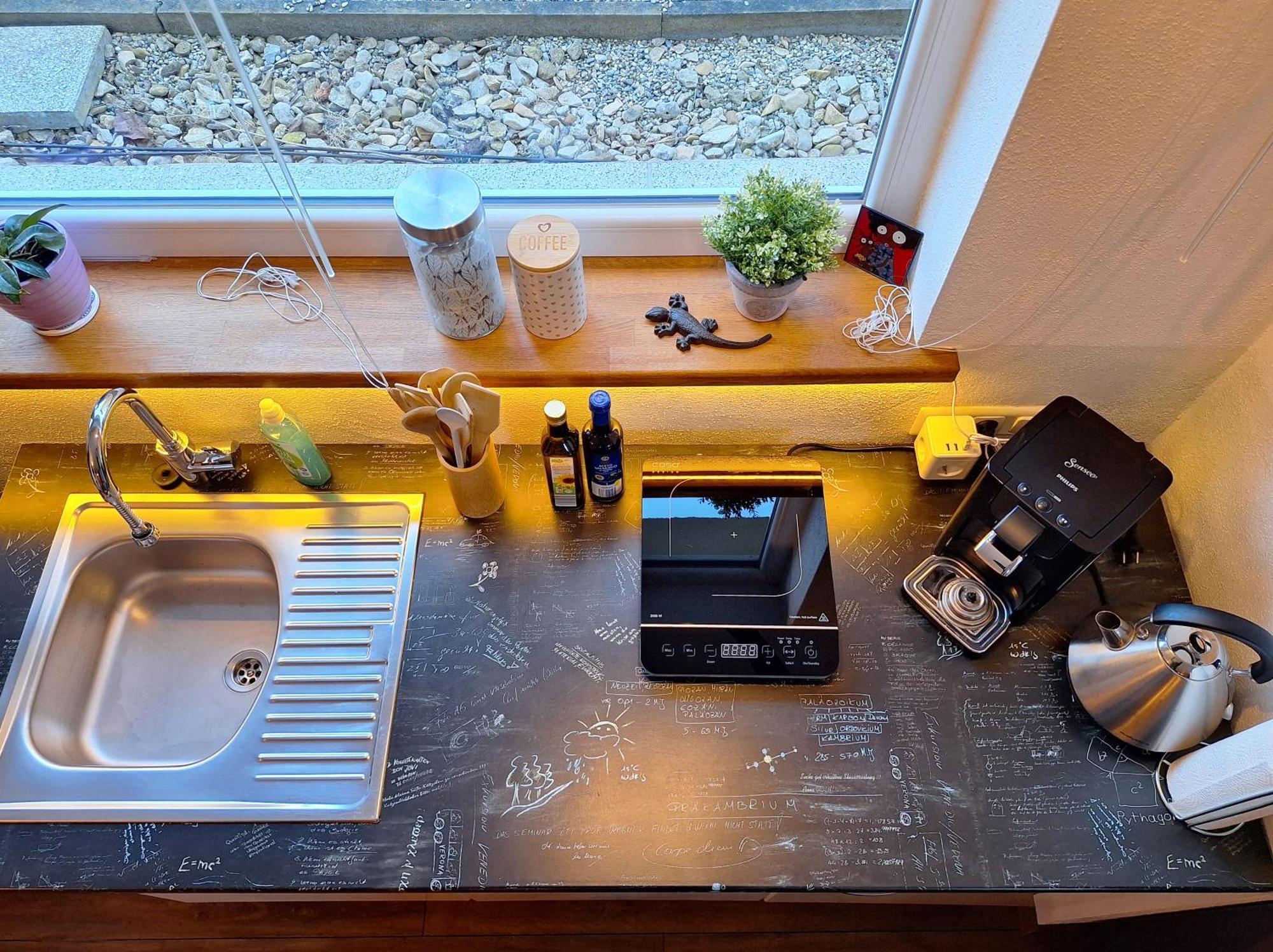 Ideal Fuer Kurze Aufenthalte - Gemuetliches 1-Zimmer-Apartment Adelsdorf 外观 照片