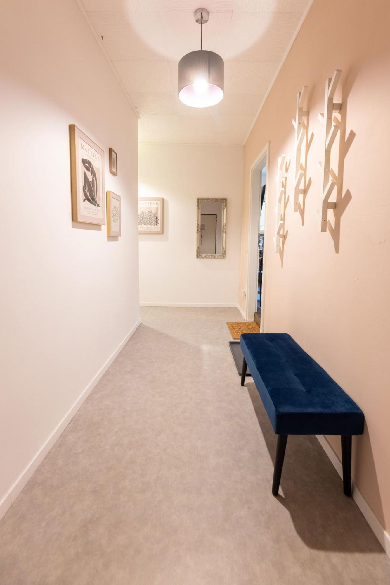 Ideal Fuer Kurze Aufenthalte - Gemuetliches 1-Zimmer-Apartment Adelsdorf 外观 照片